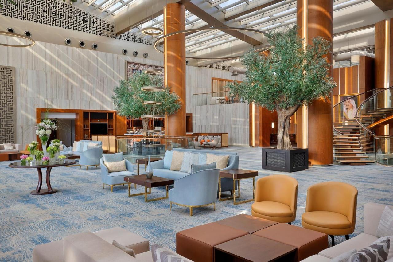 Jeddah Marriott Hotel Madinah Road Kültér fotó Lobby