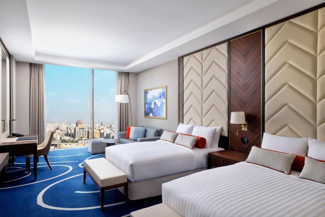 Jeddah Marriott Hotel Madinah Road Kültér fotó Deluxe Room