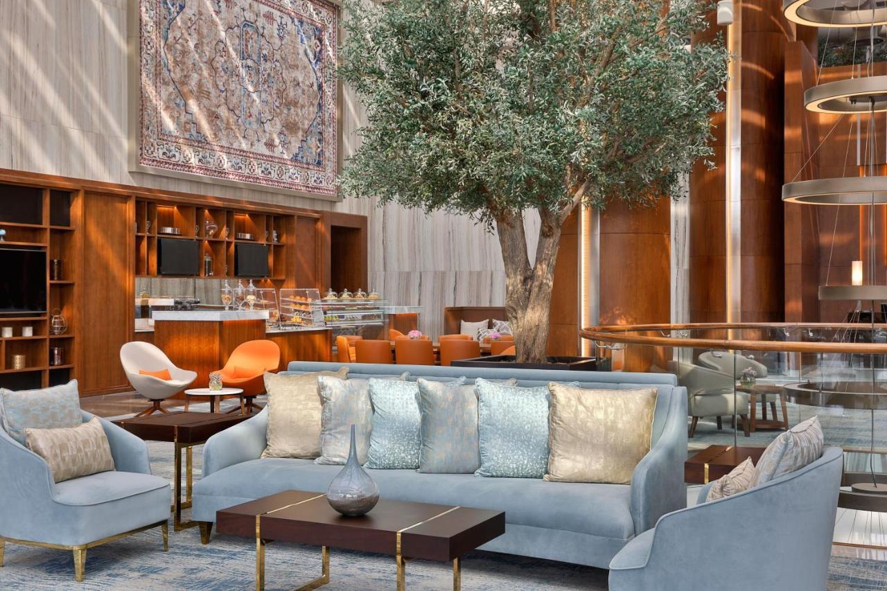 Jeddah Marriott Hotel Madinah Road Kültér fotó The lobby of the hotel