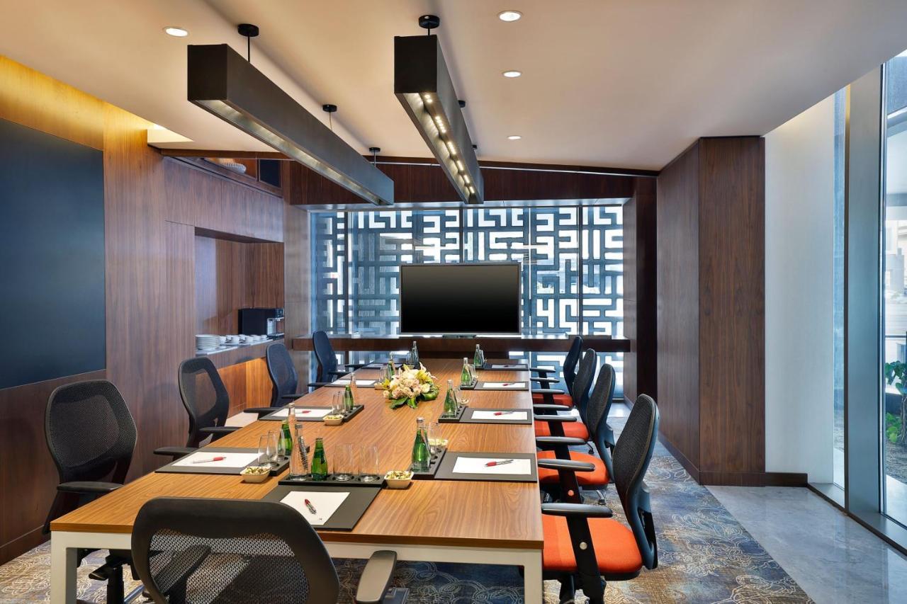 Jeddah Marriott Hotel Madinah Road Kültér fotó Meeting room