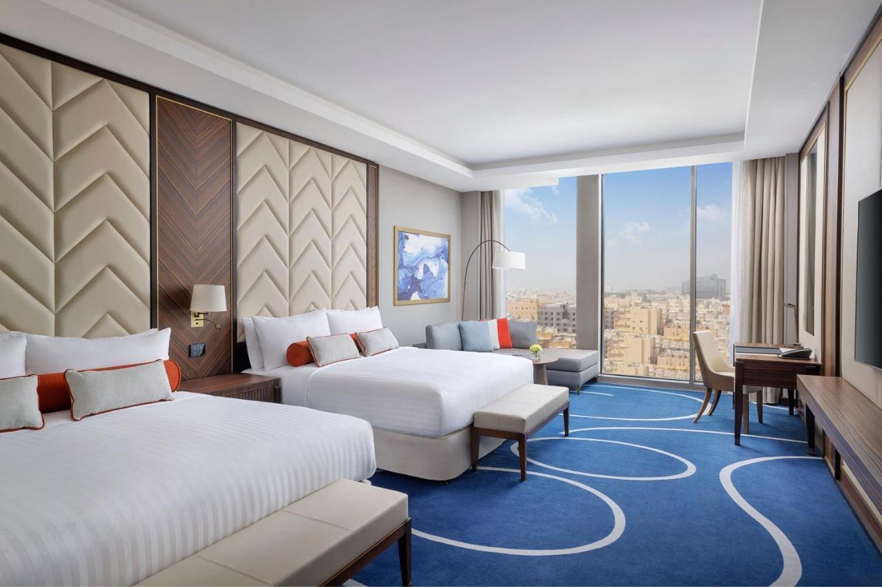 Jeddah Marriott Hotel Madinah Road Kültér fotó Deluxe Room
