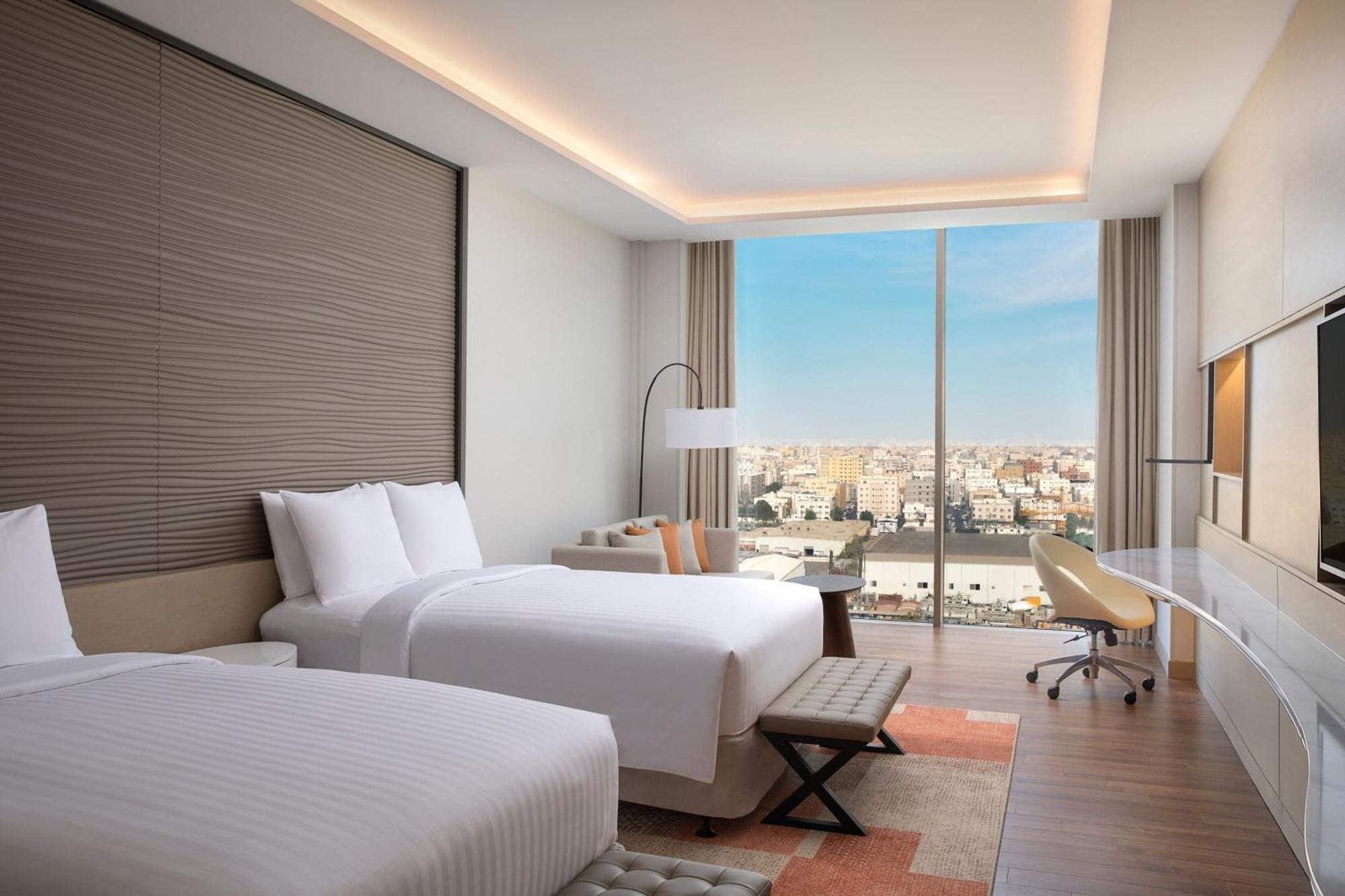 Jeddah Marriott Hotel Madinah Road Kültér fotó Deluxe Room