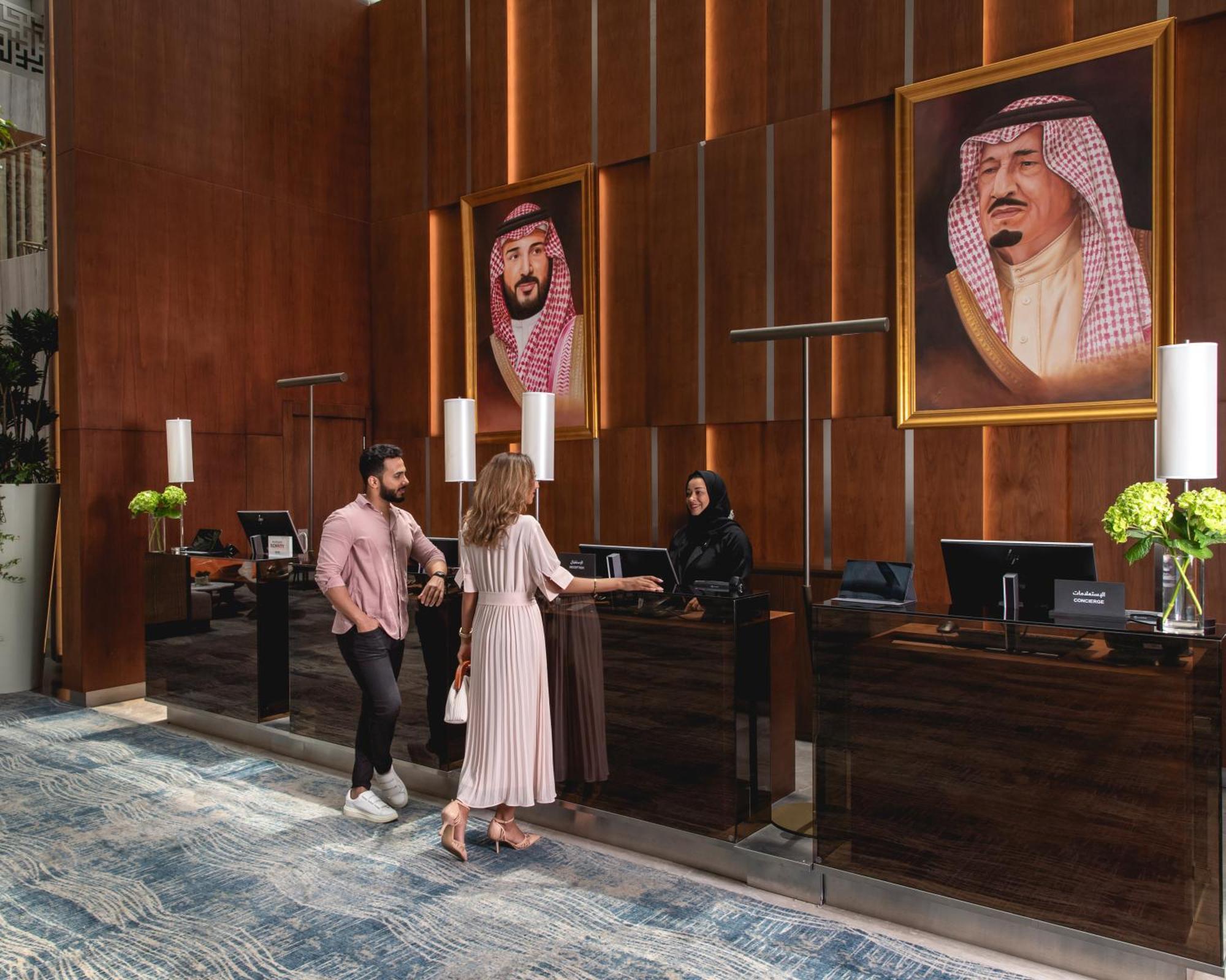 Jeddah Marriott Hotel Madinah Road Kültér fotó The Ritz-Carlton, Riyadh